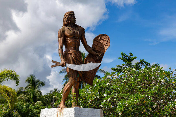 Храм Мактана, также известный как Храм Свободы или Памятник Лапулапу, является мемориальным парком на острове Мактан в городе Лапу-Лапу, Филиппины.