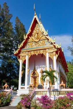 Wat Sri Sunthon, Wat Lipon olarak da bilinir, Thalang, Phuket, Tayland 'da bulunan bir Budist tapınağı.. 