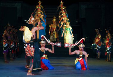 Geleneksel Endonezya Ramayana Balesi, Cava Kültür Draması, Destansı Sahne Performansı