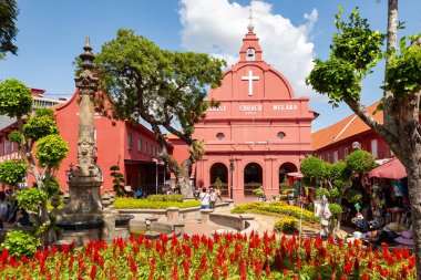 Malacca, Malezya - 22 Şubat 2014: Hollanda Meydanı 'ndaki eski binalar                 