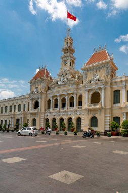 Ho Chi Minh Belediye Binası 'nın (Halk Komitesi Binası) Saat Kulesi