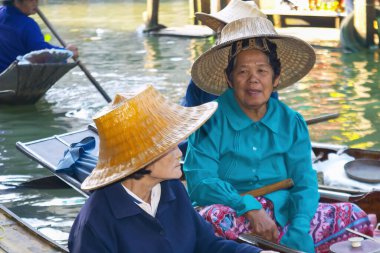Tayland, Güneydoğu Asya 'daki Damnoen Saduak Yüzen Pazarı Seyahat, Turistik Tesis