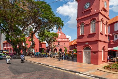Malacca, Malezya - 22 Şubat 2014: Hollanda Meydanı 'ndaki eski binalar            