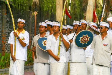 Bali, Endonezya 'daki Dini Sokak Yürüyüşü' nde Balili Kalabalığı 