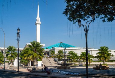 Kuala Lumpur 'daki Malezya Ulusal Camii (Mescidi Negara)