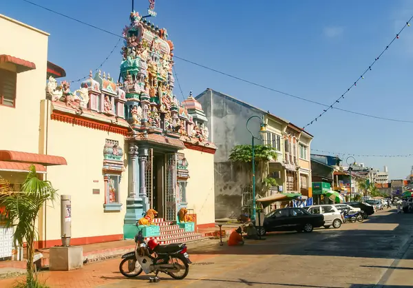 Malezya, Penang 'da bir tapınakta Hindu Simgesi