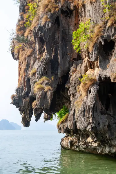 Phang Nga Körfezi 'nde Asya, Tayland, Krabi, Kireçtaşı Karstları