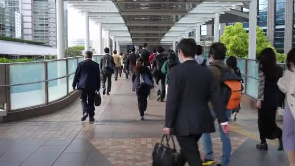 Tokio Japan April 2023 Eine Große Zahl Japanischer Pendler Macht — Stockvideo