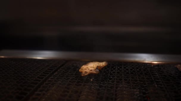 Profesyonel Şefin Yavaş Yavaş Pişirmesi Birinci Sınıf Taze Wagyu Bifteği — Stok video