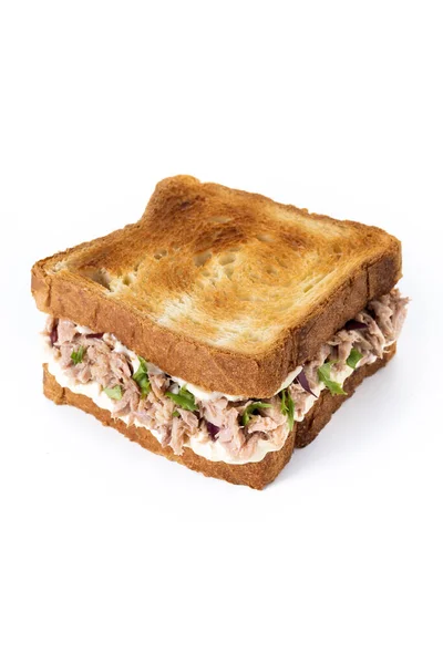 Tonijn Sandwich Met Mayo Groenten Geïsoleerd Witte Achtergrond — Stockfoto