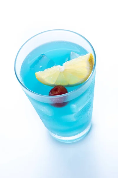 Deep Blue Sea Martini Cocktail Isolated White Background — Stockfoto
