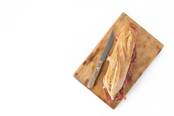 Spaanse Serrano Ham Sandwich Geïsoleerd Witte Achtergrond — Stockfoto