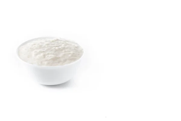 米布丁 Arroz Con Leche 大米布丁在白色的碗中隔离在白色的背景 复制空间 — 图库照片