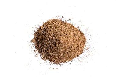 Beyaz arkaplanda izole edilmiş hindistan cevizi palmiyesi şekeri