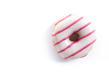 Tatlı çörek beyaz arka plan üzerinde izole sırlı