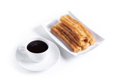 Beyaz arka plan üzerinde izole churros sıcak çikolata