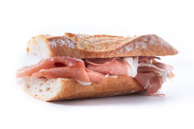 Beyaz arka planda izole edilmiş İspanyol jambonlu sandviçi. İspanyol Bocadillo de jamon Serrano
