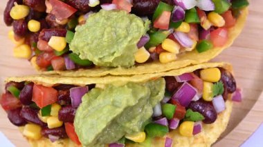 Fasulyeli Meksika Taco 'su.