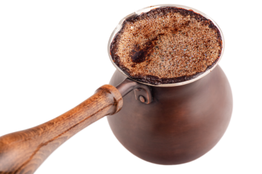 Köpüklü kahve Türk usulü karantinada..