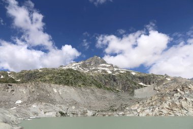 İsviçre Rhone Buzulu 