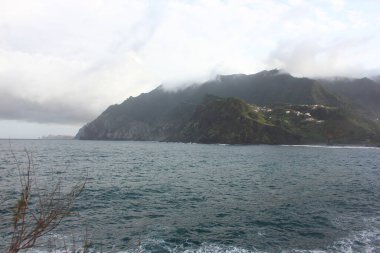 Madeira Adası 'nda farklı jeolojik oluşum 