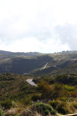 Madeira Adası 'nda farklı jeolojik oluşum 