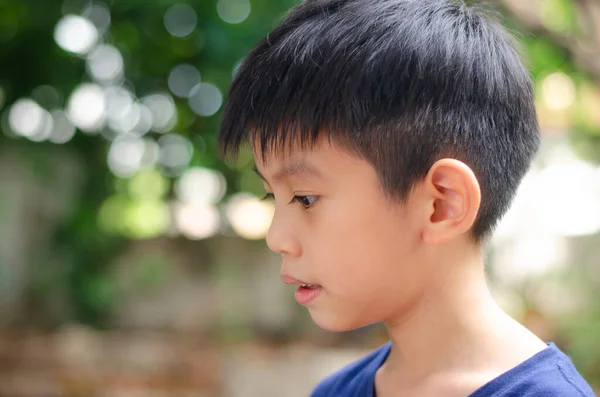 Aziatische Jongen Jaar Oud Portret Glimlachen Met Gelukkig Conceptueel Dragen — Stockfoto