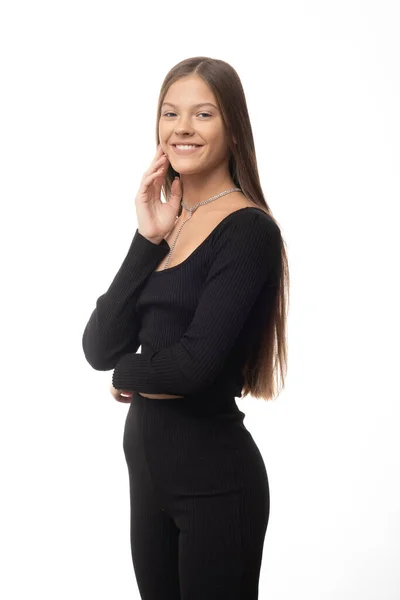 Красивая Девочка Подросток Длинными Волосами Черной Одежде Изолированном Белом Фоне — стоковое фото