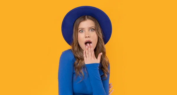 Crazy Young Woman Blue Hat Blouse Yellow Background Space Text — Stock Photo, Image