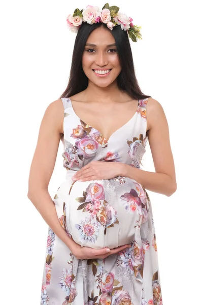 美しい妊娠中のアジアの女性に長いドレス — ストック写真