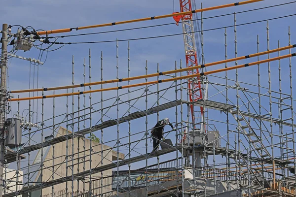 Tokyo Japan May 2023 Unidentified Worker Move Scaffolding Construction Site — Stock Photo, Image