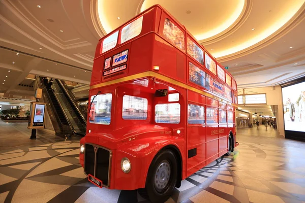 Macao Čína Července 2023 Červený Autobus Londýnském Macau Kasino Resort — Stock fotografie