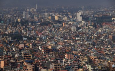 Nepal 'in başkenti Katmandu' nun insansız hava aracı manzaralı kalabalık evi.