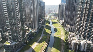 Hong Kong 'da yoğun konut manzarası, Kai Tak' ta yeni gelişen alan.