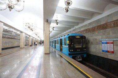 Taşkent, Özbekistan 1 Ekim 2024: Abdulla Qodirii Yunusobod Hattı 'nda bulunan bir Taşkent Metro istasyonudur. 24 Ekim 2001 'de açıldı.