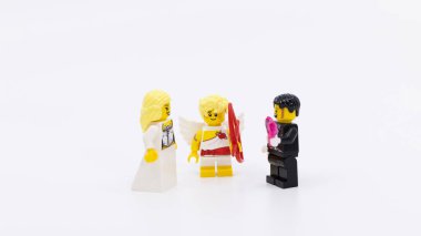 Hong Kong - 30 Ocak 2025: Aşk tanrısı sevgililer gününde çiftle eşleşti 