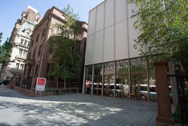 New York - 6 Ekim 2016: New York, ABD 'deki Morgan kütüphanesi ve müzesi, New York' ta bir müze ve araştırma kütüphanesidir.