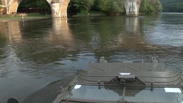 Onboard Military Floating Amphibious Vehicle Gpa — ストック動画