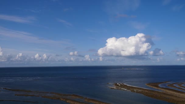 Vista Del Océano Faro Chassiron Ile Oleron Francia — Vídeo de stock