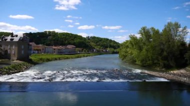 Adour Nehri manzarası. Yeni Aquitaine. Les Landes, Fransa