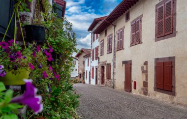 Saint Jean Pied de Port 'tan Camino de Santiago' nun ilk adımları.