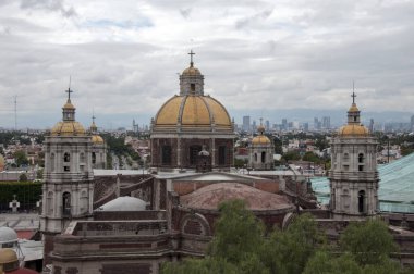 Mexico City 'nin panoramik manzarası Meksika' daki villa bazilikasından