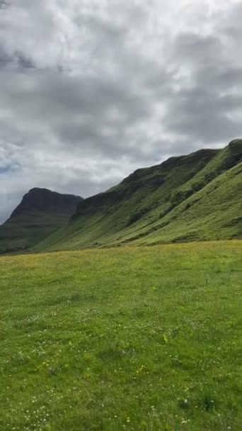 Wide Angle Views Talisker Bay Isle Skye Scotland Its Rocky — Vídeo de Stock
