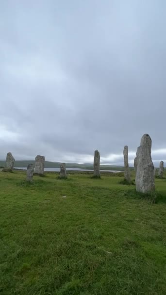 Ancient Magic Calanais Standing Stones Circle Erected Neolithic Men Worship — Stock video