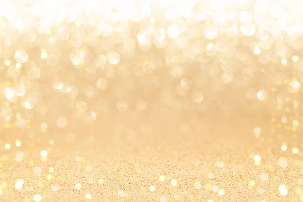 光沢のあるぼやけたボケと黄金の輝く背景 — ストック写真