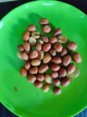 Tabaklı kırmızı fasulye.