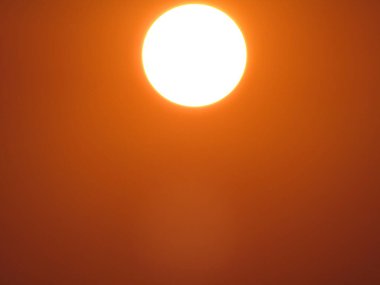 Güzel gün batımı gökyüzü, güneş