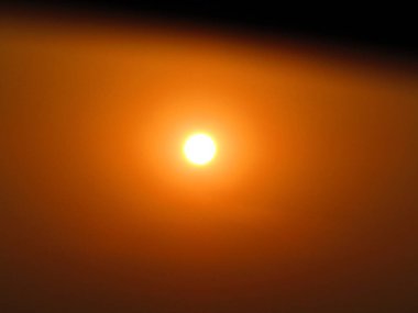 Gökyüzünde güzel bir gün batımı