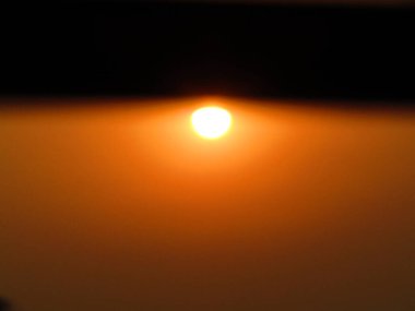 Dağlarda güzel bir gün batımı