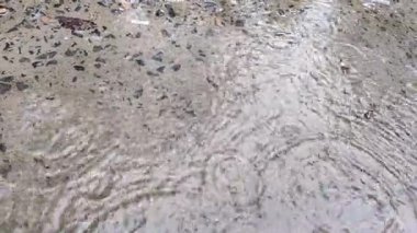 ıslak asfalt dokusu arkaplanı, kapat